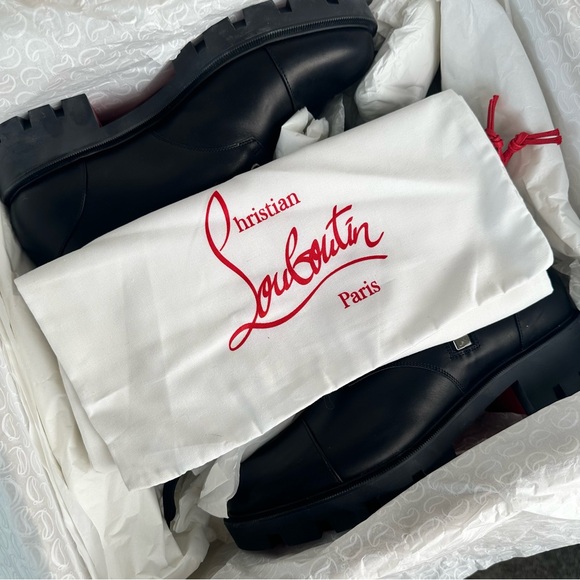 Christian Louboutin En Hiver Black Leather Lug Sole Boots 40 $1595 NIB - Picture 10 of 10